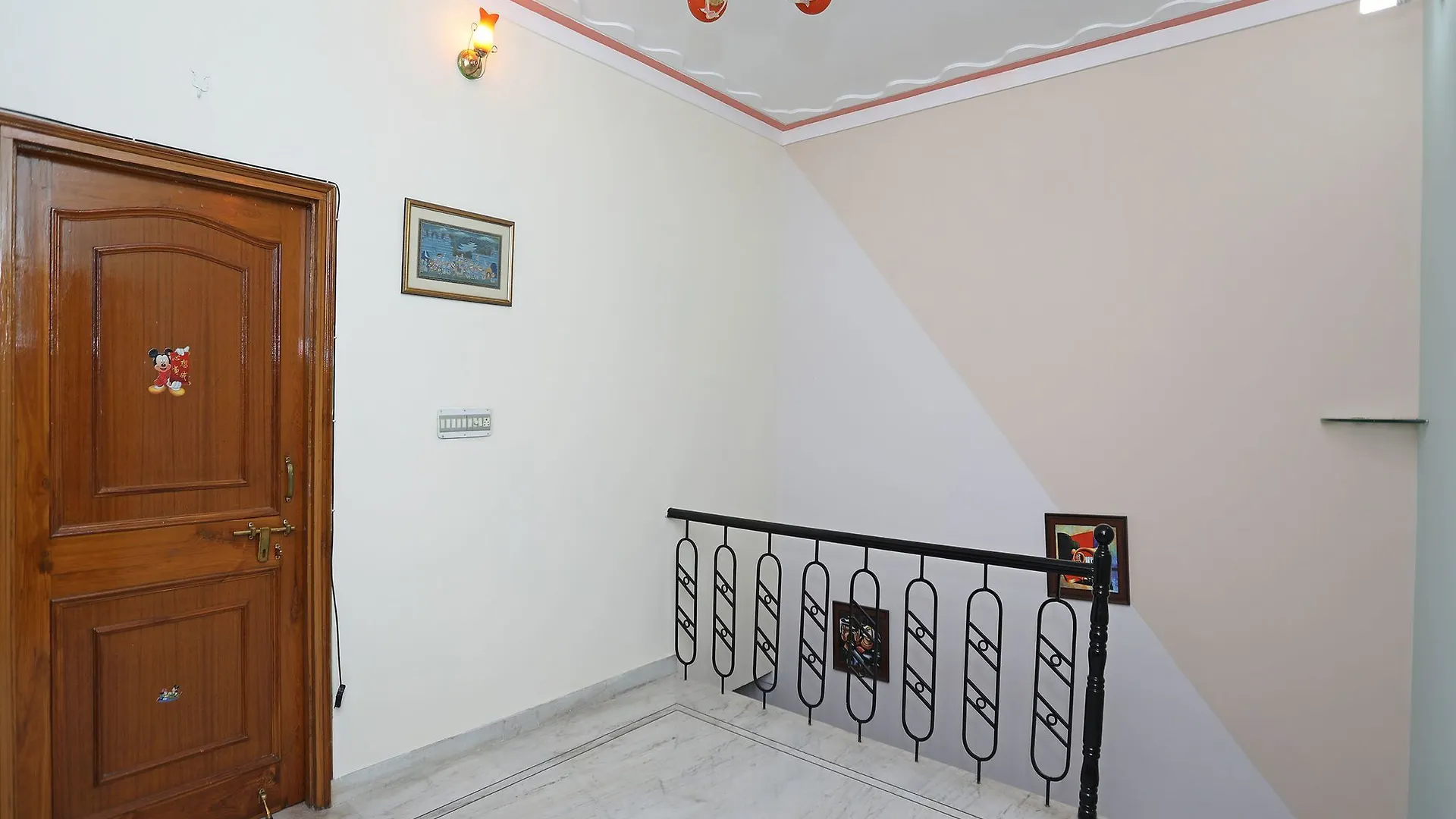 Oyo Home 9773 Classic 3Bhk Villa Near Goverdhan Lake Ουνταϊπούρ Ινδία